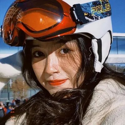 一鸣惊人封面